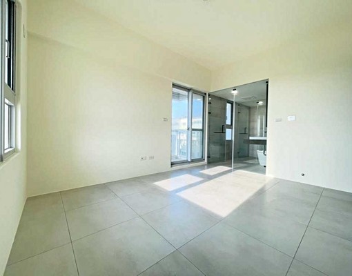 楠梓高大特區★泰嘉拓真★邊間大兩房+1開放空間★B1平面車位 - Image 5