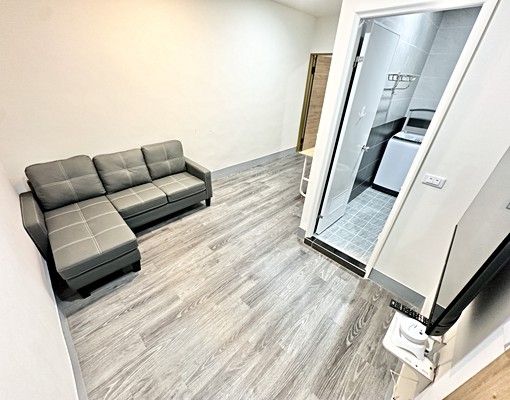 超大1房1廳🔥租屋補助⭐獨洗曬⭐稀有雙衛 - Image 1