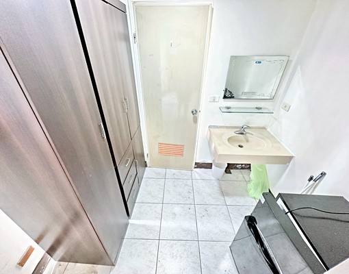 book思議⭐寵物最愛大坪數｜租屋補助｜超省台電｜電梯管理員 - Image 6