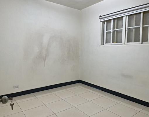 小碧潭捷運站對面公寓2樓住/辦/店皆宜 - Image 2