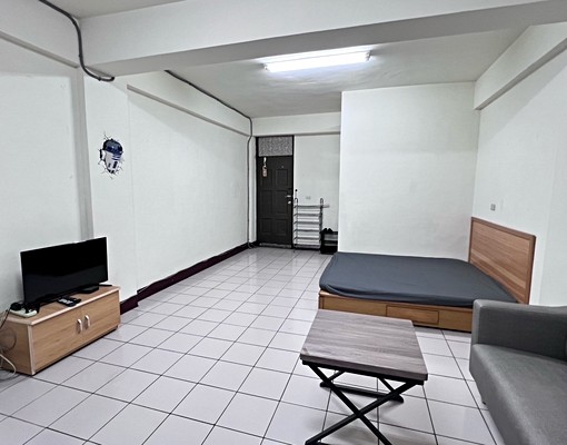 原逢甲麥當勞對面福星路超大套房可租補 - Image 9