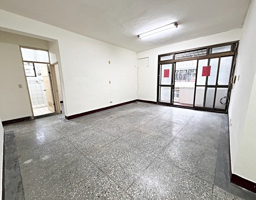 可寵可神明三房兩廳☀️新店區公所站☀️誠可議價 - Image 2