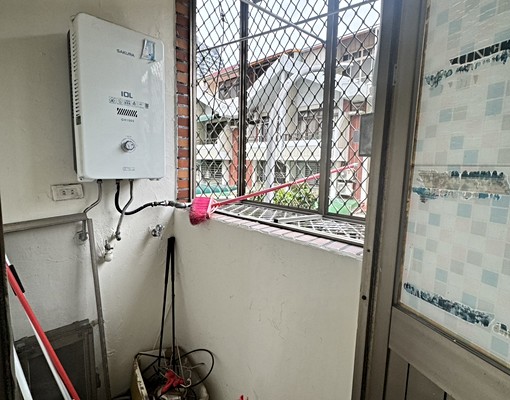 星鴻社宅✨歡迎房東委託,不收任何服務費,免費申請修繕補助 - Image 7