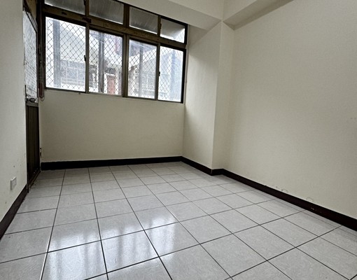 星鴻社宅✨歡迎房東委託，不收任何服務費，免費申請修繕補助 - Image 2