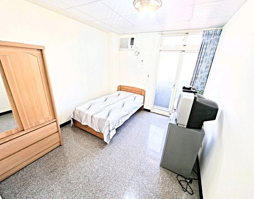 審計新村☆可租補☆電梯☆採光☆陽台曬衣☆衛浴開窗 - Image 4