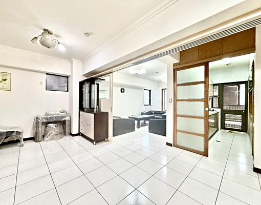 逢甲大坪數3房✨可租補✨浴缸衛浴✨系統櫃✨瓦斯爐廚房 - Image 6