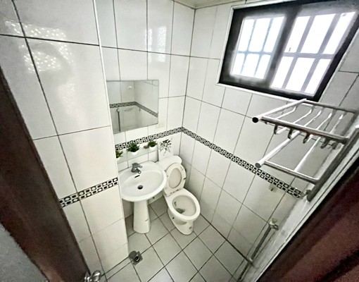 可雙租補🌟陽台獨洗🌟衛浴開窗🌟房客嚴選🌟子母車飲水機 - Image 4