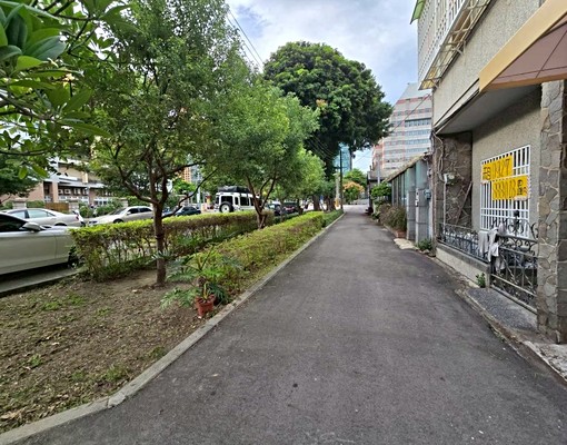 專任*民權路文青三樓透天。一樓空地增建使用近50坪 - Image 3