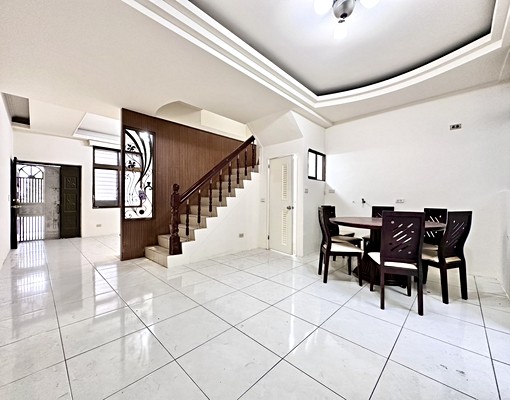 軟體工業區74🌺整棟透天超大四房🌺雙車位🌺正廚房 - Image 1