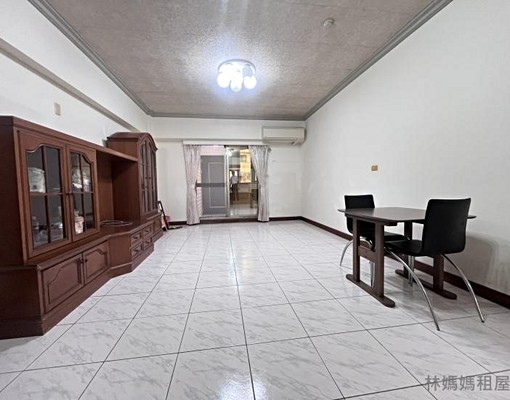 東區3房電梯華廈 - Image 1