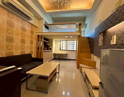 西華館電梯套房 - Image 1