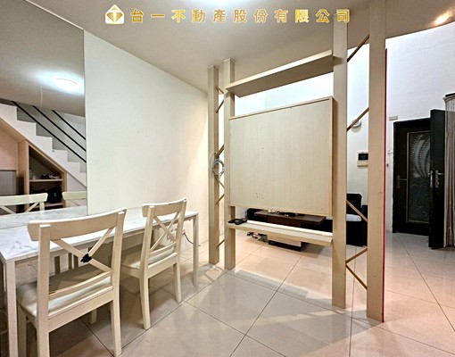 TO租補✨近A8長庚捷運|溫馨兩房車可拎包入住 - Image 2