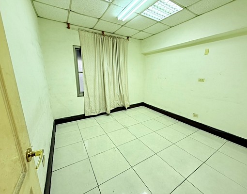 淳翎(租)亞灣民權林陰大道黃金1+2樓6米寬店面 - Image 7