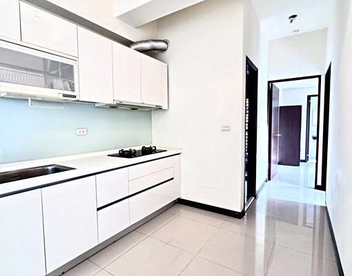 中臺科大輕屋齡三房平車可租補戶籍兩萬五含管理費清潔費 - Image 5