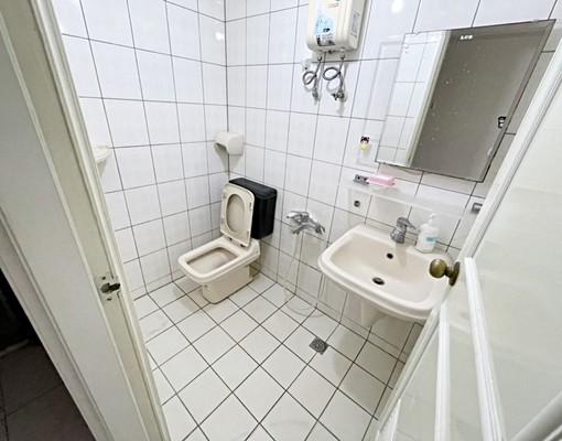 ✔陽台獨洗✔台水台電✔管理員✔新光、遠百 - Image 7