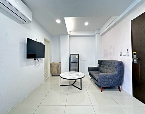 🔥西屯大套房/近捷運/獨洗曬/可雙租補/機車位/含網路🔥 - Image 4