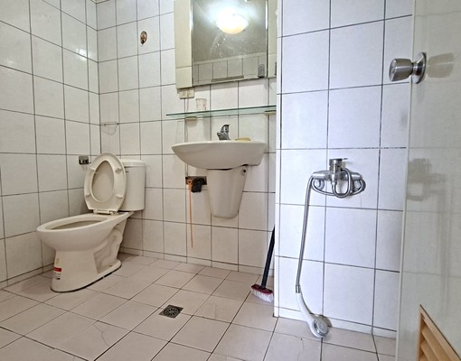 英明路.光華商圈.採光明亮3房.有昇降機械車位 - Image 15