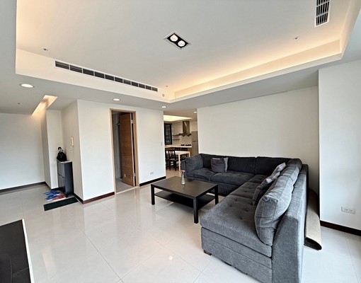 市政府捷運站｜可租補｜電梯大樓台水電｜大三房平車全配 - Image 2