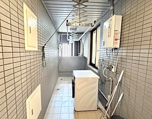 市政府捷運站|可租補|電梯大樓台水電|大三房平車全配 - Image 9