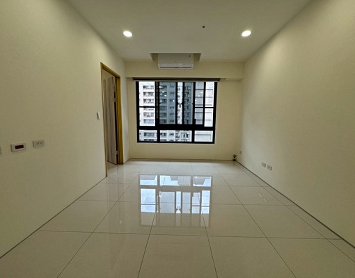 🍎近三井商圈昕上城三房車租金含車管可入戶籍🍎 - Image 2