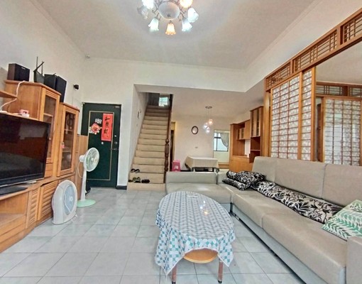 中和4房40坪超大空間/雙陽台設備齊全 - Image 1