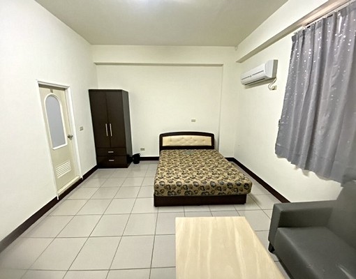 免仲介費@近中壢後站套房.附傢俱家電.洗衣機 - Image 3