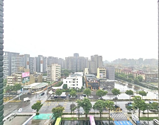 holy哥可租補設籍｜巨人2房+1衣帽間｜附汽機車位 - Image 12