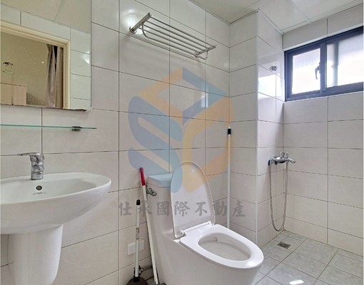 02D36【租補套房】近園區,台積電走路可到 - Image 3