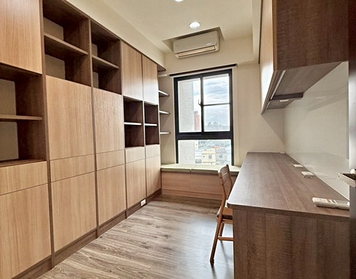 傢具齊全✨採光三房兩廳✨戶數單純✨學區宅✨高樓層視野戶✨平車 - Image 7