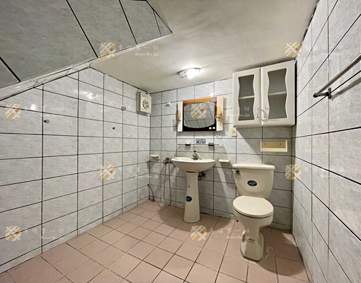 🏡租補戶籍樓中樓平車全配方便帶看🏡近74國一 - Image 9