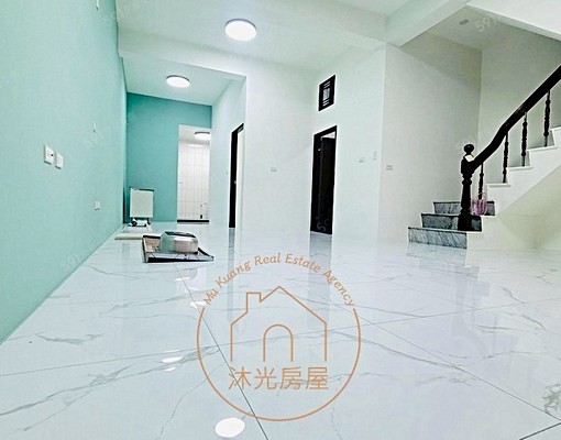 ✨全新整修✨新市5房透天|適合大家庭或員工宿舍|雙車庫🚗 - Image 1