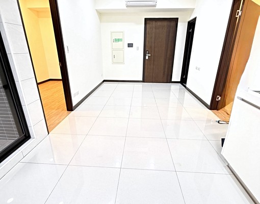 🏠全新明亮電梯正2房✨海山站騎車4分鐘✨裕民商圈生活機能佳 - Image 2