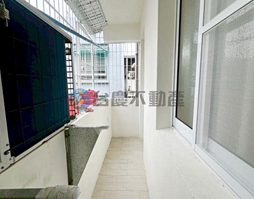 可租補可寵物衛武營3房翻新採光公寓 - Image 11