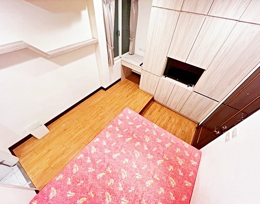 🔥南港展覽館站✦東方科學園區✦廁所開窗✦獨立洗衣曬衣✦女 - Image 1