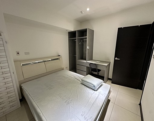 景新街👑電梯大樓👑優質地段👑南勢角捷運站 - Image 4