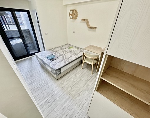 水湳近逢甲~❤️可租補可貓|全包電5系統精裝✨流理台電磁爐 - Image 1