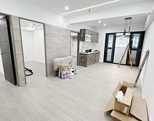 三房近巨城百貨/可申請租補入戶籍 - Image 3