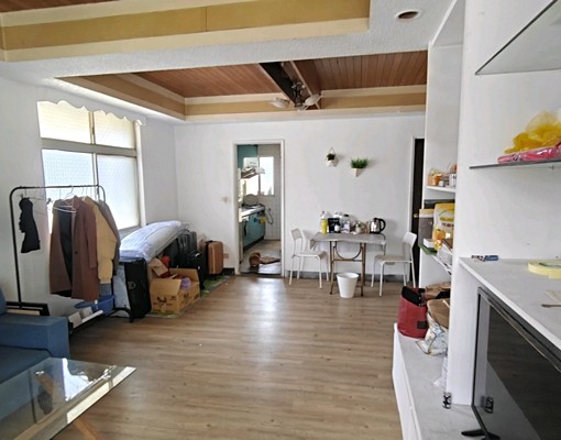 比漾百貨方正公寓3房(適親友同住) - Image 1