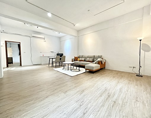 南屯大間♡超級大空間♡台電計可租補助♡子母車/可寵♡機車好停 - Image 1