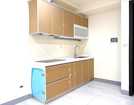 八擴全新社區｜三本雲上｜大空間✨家俱家電可談✔可做工作室 - Image 4