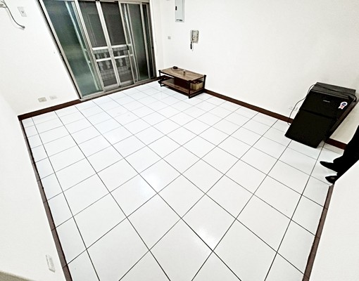 捷運頭前庄◆電梯3房◆可寵可租補入籍★垃圾代收 - Image 1