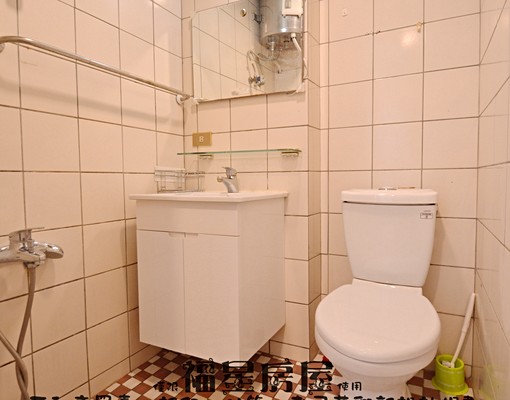 可申請租屋補助~平價套房~歡迎入住 - Image 4