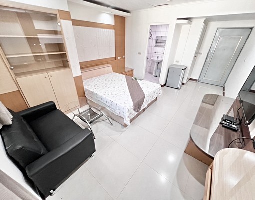 ✨小資首選✨可租補✨大坪數✨共洗窗曬✨機車位 - Image 1