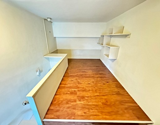 國稅局菁英會館稀有大套房出租(可養寵，需寫寵物條款) - Image 3