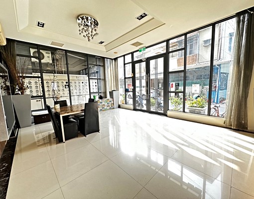 國稅局菁英會館稀有大套房出租(可養寵，需寫寵物條款) - Image 5