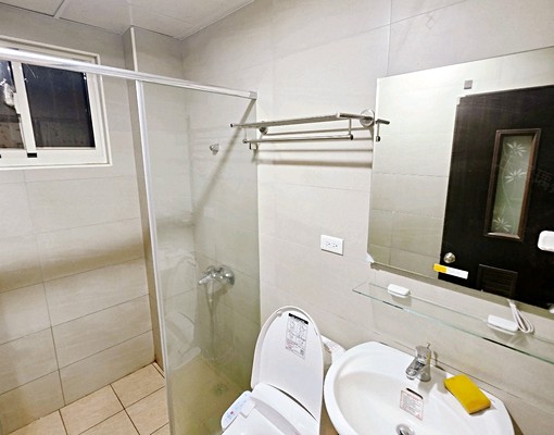 一樓前停車空間~兩房 - Image 8