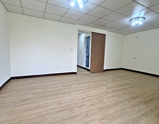 (可租補)龍岡國中美寓 - Image 1