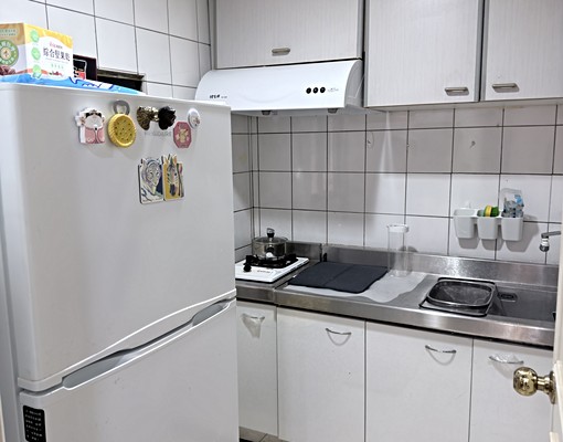 【近頂溪、樂華夜市】採光好交通便利佳 - Image 9