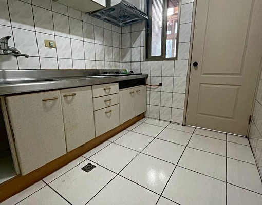 易居社會住宅✨新莊陽光房|低樓層電梯大樓|可租補入籍 - Image 9