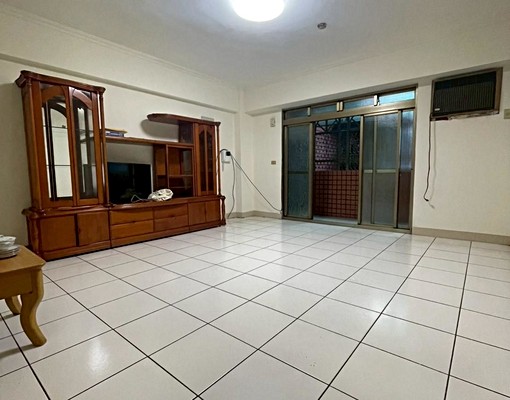 易居社會住宅✨新莊陽光房|低樓層電梯大樓|可租補入籍 - Image 1